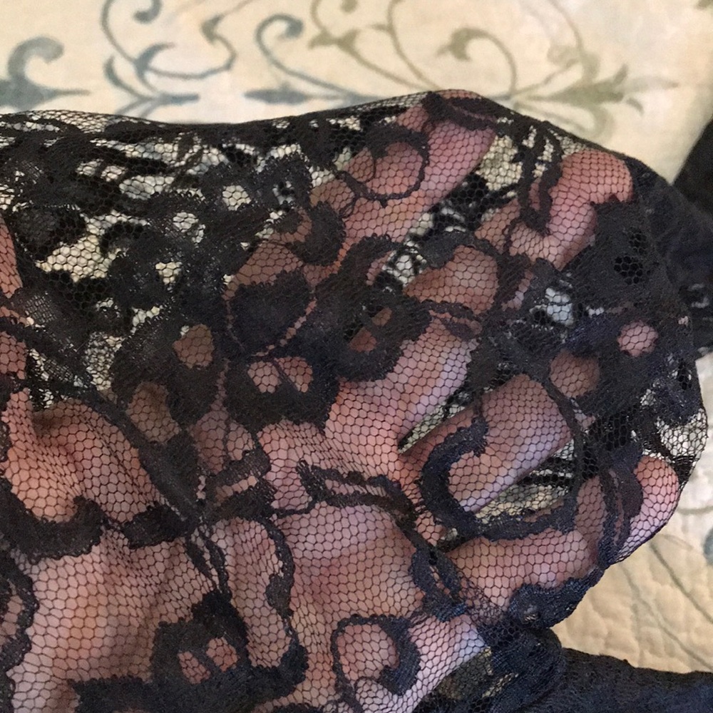 Dress - Picture 7 of 7